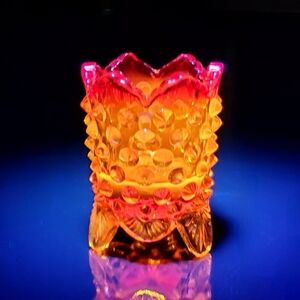 Glowing UV Reactive 3" Fenton Amberina Hobnail Glass Toothpick Holder